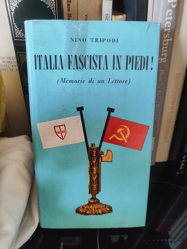 Italia fascista piedi - fascista, in